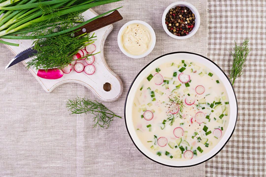 Окрошка обошла шашлык: россияне выбрали любимое летнее блюдо Окрошка обошла шашлык: россияне выбрали любимое летнее блюдо