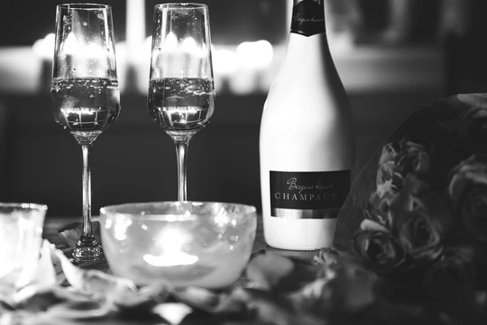 Внутренний туризм повышает продажи тихих и игристых вин Внутренний туризм повышает продажи тихих и игристых вин