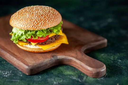 «Вкусно — и точка» готовится вернуть Ам Няма в детские наборы «Вкусно — и точка» готовится вернуть Ам Няма в детские наборы