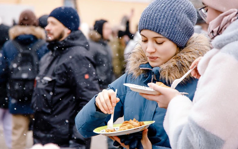 В Санкт-Петербурге отметят Масленицу гигантским блинным пирогом